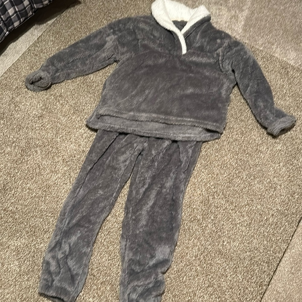Too and bottom matching cozy loungewear